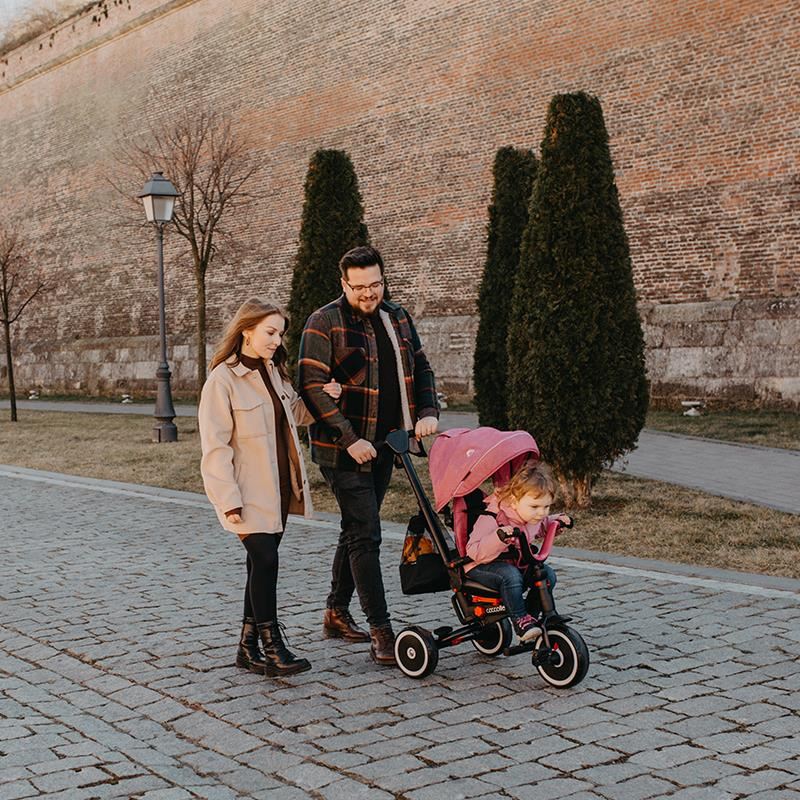 Tricicleta multifunctionala pliabila Coccolle Vispo Magenta - gogobaby.ro