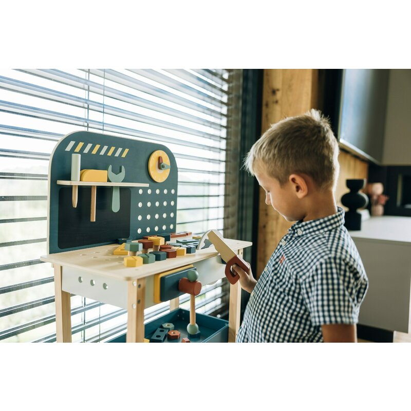 Banc de lucru, Free2Play, My first wooden Work Bench, Cu diverse unelte si accesorii, Pliabil, 55 x 28,5 x 85 cm, 36 luni+, Multicolor - gogobaby.ro