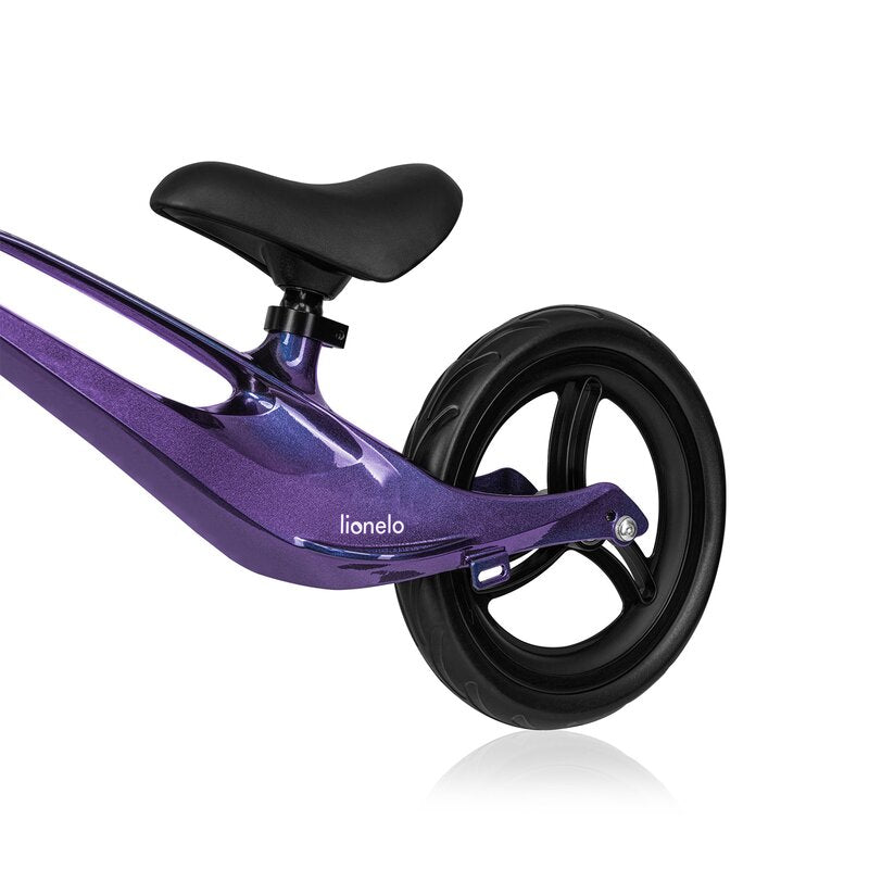 Bicicleta fara pedale, Lionelo, Bart, Usoara, Cu cadru din magneziu, Cu ghidon si sa reglabile, Greutate 3 Kg, 12 inch, Conform cu standardul european de securitate EN71, Purple Amethyst - gogobaby.ro