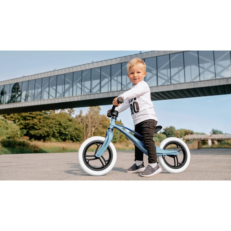 Bicicleta fara pedale, Lionelo, Bart, Usoara, Cu cadru din magneziu, Cu ghidon si sa reglabile, Greutate 3 Kg, 12 inch, Conform cu standardul european de securitate EN71, Purple Amethyst - gogobaby.ro