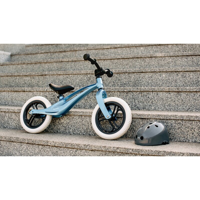 Bicicleta fara pedale, Lionelo, Bart, Usoara, Cu cadru din magneziu, Cu ghidon si sa reglabile, Greutate 3 Kg, 12 inch, Conform cu standardul european de securitate EN71, Purple Amethyst - gogobaby.ro