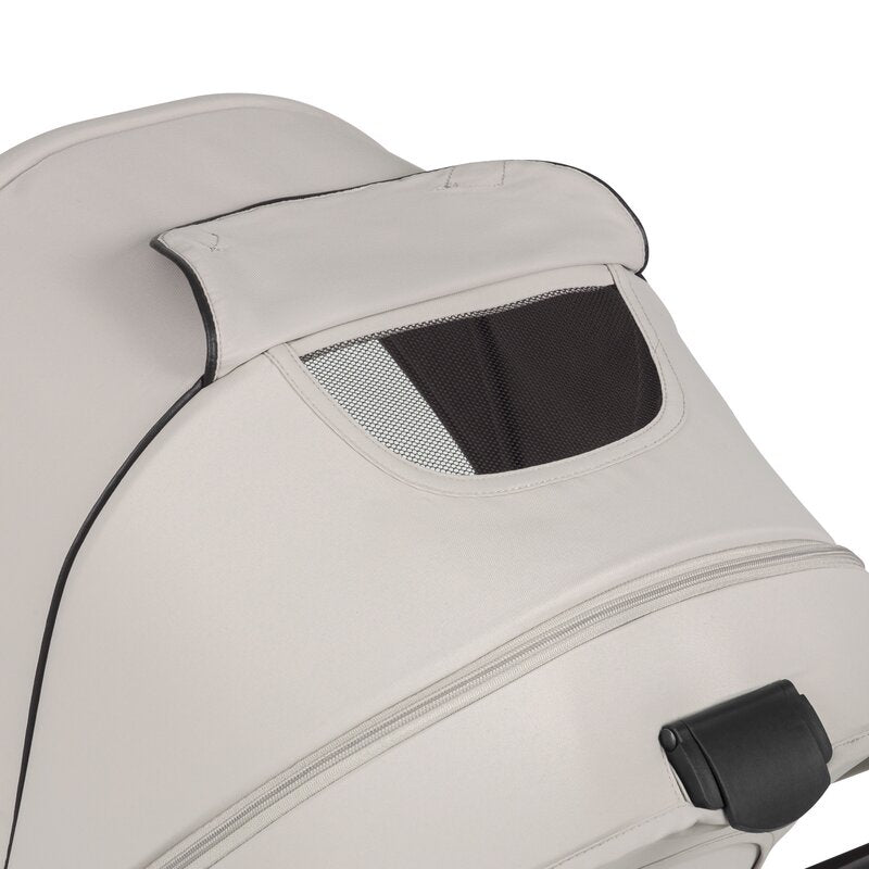 Carucior 3 in 1, Lionelo, Amber Plus, Cadru aluminiu, Cu landou intarit si salteluta moale, Cu scoica auto testata ADAC, Reversibil, Maner ajustabil, Cu accesorii, Cu ventilatie panoramica 3D, Pana la 22 kg, EN1888-1, EN1888-2, EN1466, ECE R129, Bej - gogobaby.ro