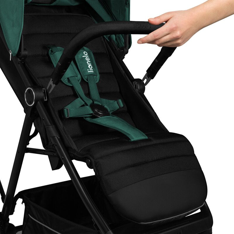 Carucior sport, Lionelo, Mira, Maner reglabil in 5 pozitii, Spatar si suport de picioare reglabile, Plasa de tantari si suport biberon incluse, Pana la 22 kg, 6 luni+, Conform cu EN1888-1, EN1888-2, Testare SGS, Verde - gogobaby.ro