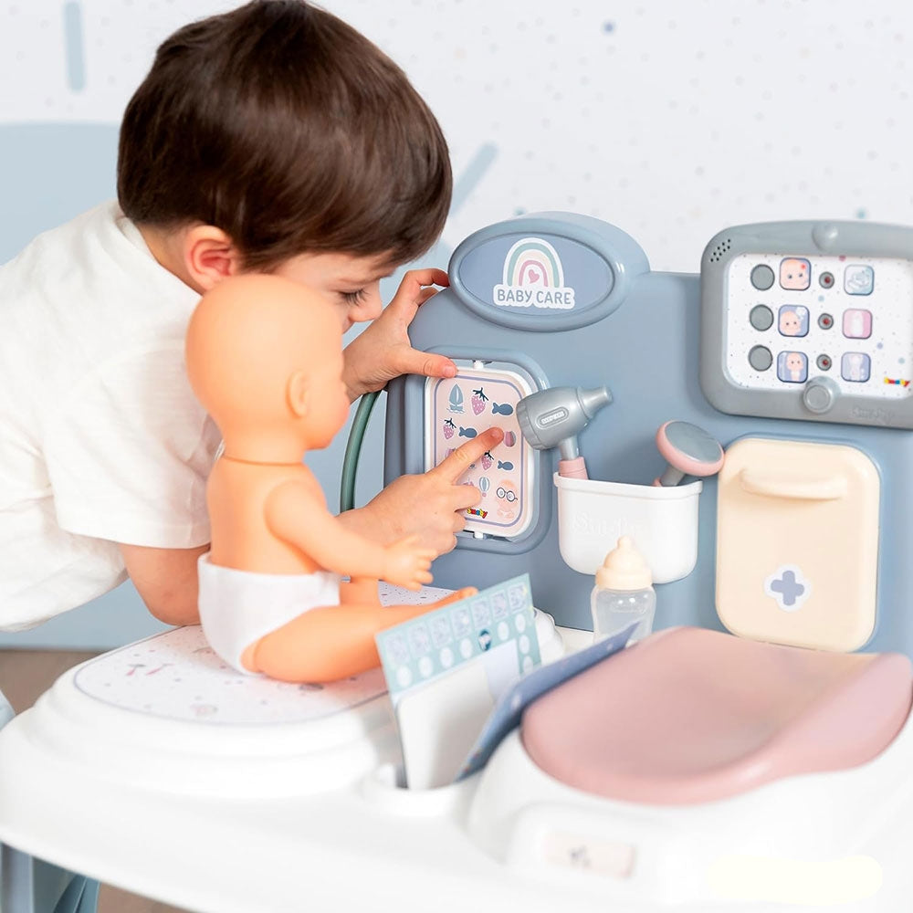 Centru de ingrijire pentru papusi Smoby Baby Care Center albastru cu accesorii - gogobaby.ro