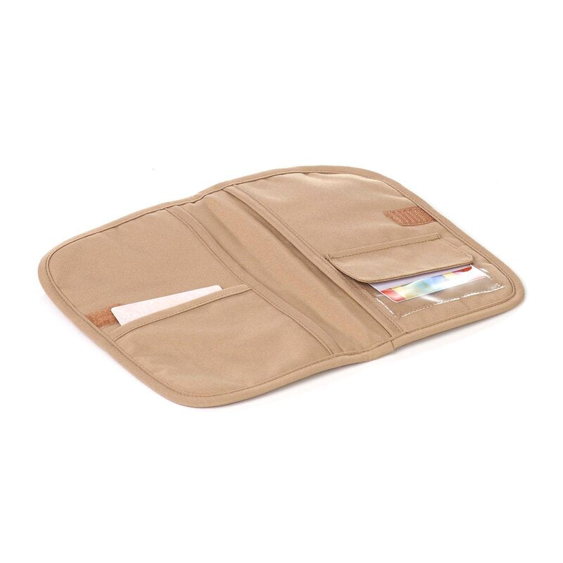 Geanta pentru mamici, Jane, Cu 2 buzunare exterioare, Cu multiple compartimente, Cu saltea de infasat inclusa, 44 x 34 cm, Conform cu standardul de securitate europeana EN 71-3:2019, Sesame - gogobaby.ro