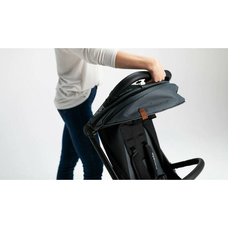 Carucior sport, Lionelo, Cloe, Cu accesorii, Cadru din aluminiu, Pana la 22 kg, Usor, Pliere compacta pentru avion, cu o singura mana, Ideal pentru toate tipurile de suprafete, 6 luni+, Maro - gogobaby.ro