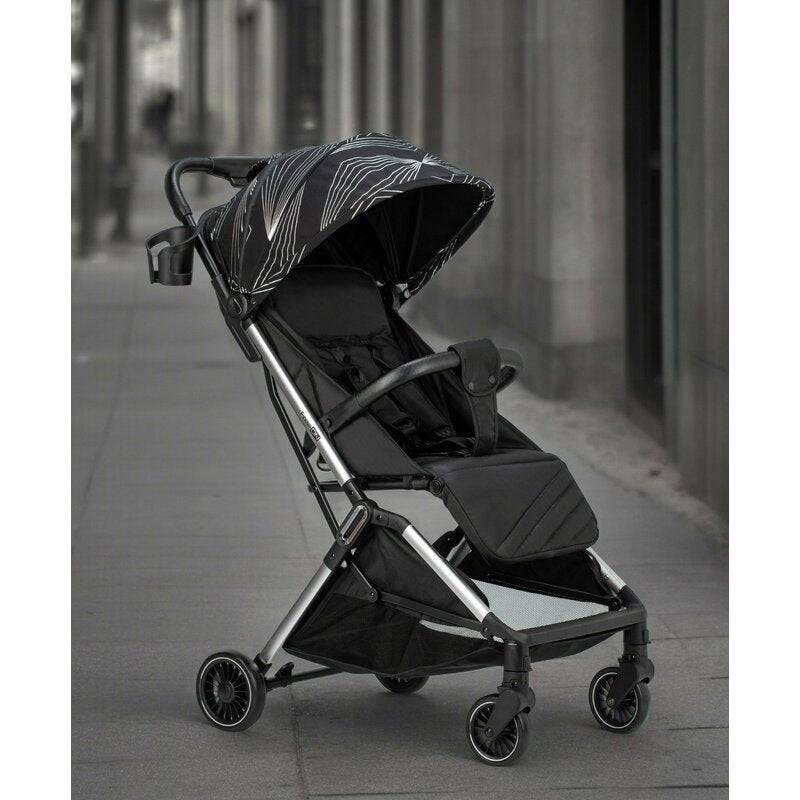 Carucior sport, FreeON, Unique, Pliabil automat, Spatar reglabil, Suport pentru sticla, 6.6 Kg, Conform cu standardul european de securitate EN 1888-2:2018, Silver - gogobaby.ro