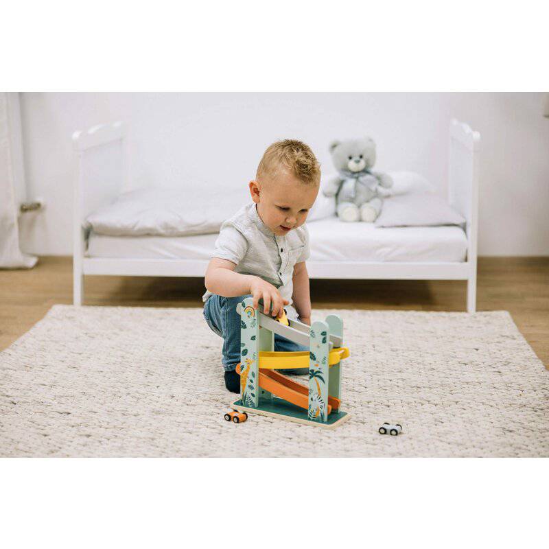 Pista de masini, Free2Play, Safari, Din lemn, Cu 3 masinute incluse, 26.9 x 23.6 x 7 cm, Conform cu standardele europene EN71-1;2018, EN71-2:2020, EN71-3:2021 - gogobaby.ro