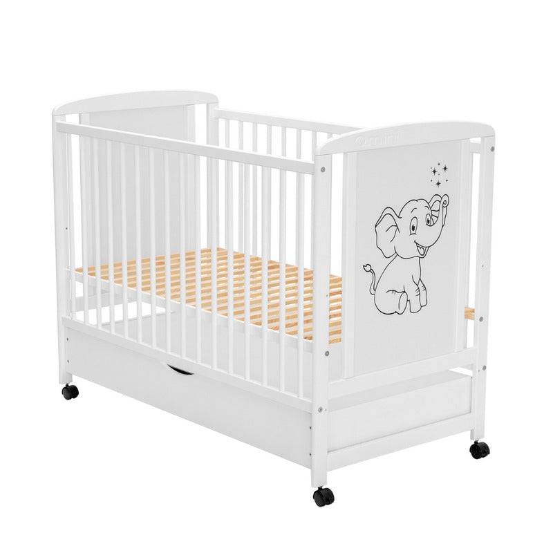 Patut din lemn bebe, 120x60 cm, Cu sertar, Din lemn de pin si mdf, Stabil si rezistent, Inaltime saltea reglabila pe 3 nivele, Laterala cu 3 bete detasabile, EN716-1, EN716-2, Alb, Qmini, Timmi Elephant - gogobaby.ro