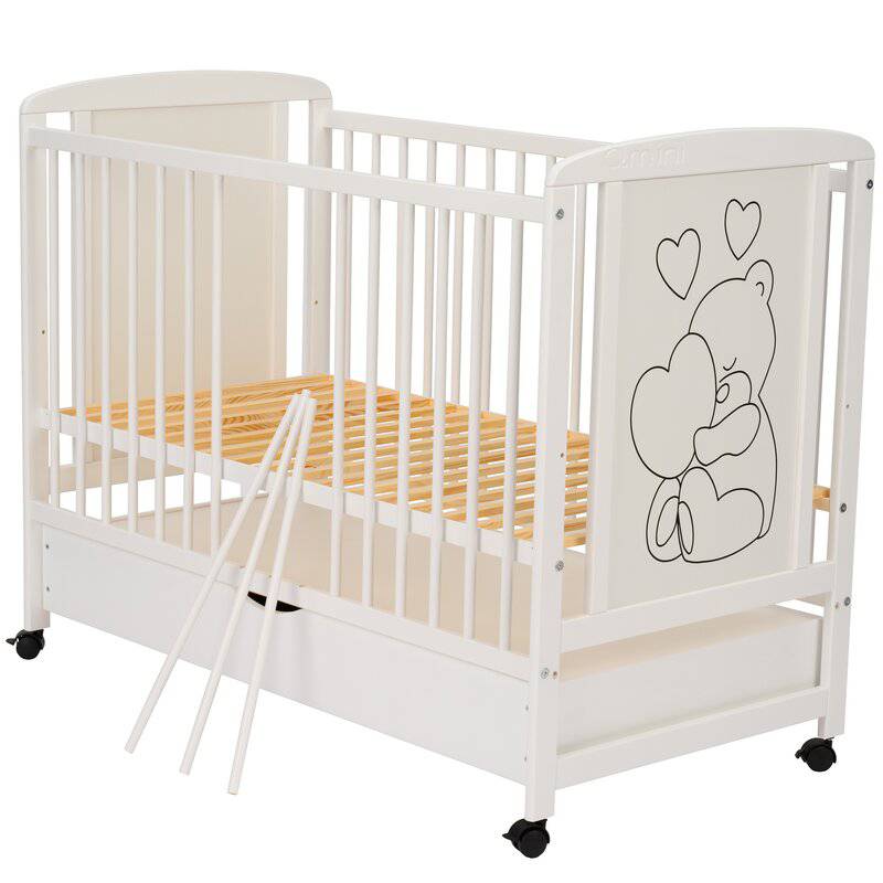 Patut din lemn, 120x60 cm, Cu sertar, Din lemn de pin si mdf, Stabil si rezistent, Inaltime saltea reglabila pe 3 nivele, Laterala cu 3 bete detasabile, EN716-1, EN716-2, Alb, Qmini, Timmi Heart + Saltea 8 cm - gogobaby.ro