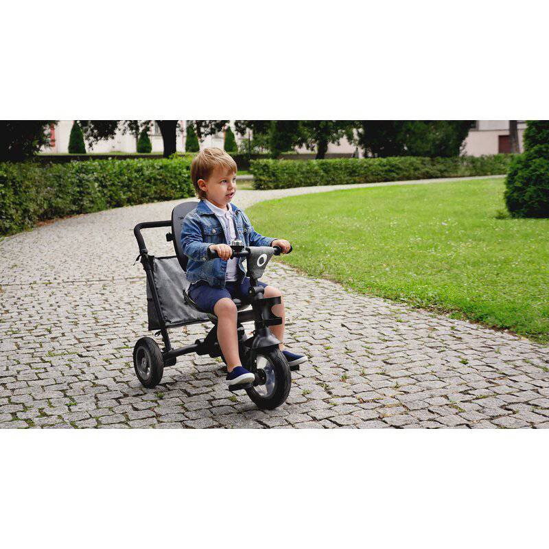 Tricicleta copii, Lionelo, Tris, Ultrapliabila, Multifunctionala. Mecanism de pedalare libera, Suport picioare, Control al directiei, Scaun reversibil, Rotire 360 grade, Conform cu standardul europeane de securitate EN71, Roz/Gri - gogobaby.ro