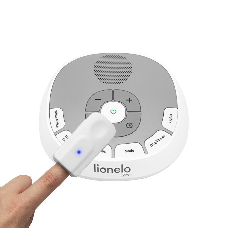 Lampa de veghe, Lionelo, BabyNap, 2 in 1, Wireless, Cu sunete si melodii de leagan, Cu 11 culori si 3 niveluri de luminozitate, Cu functie de redare si inregistrare batai inima, Alb - gogobaby.ro