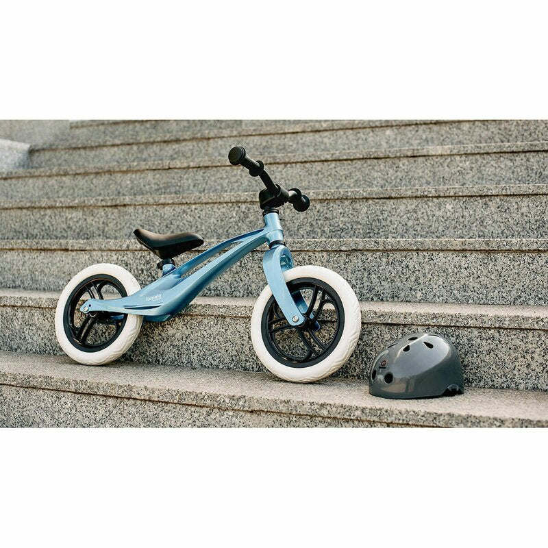 Bicicleta fara pedale, Lionelo, Bart, Usoara, Cu cadru din magneziu, Cu ghidon si sa reglabile, Greutate 3 Kg, 12 inch, Conform cu standardul european de securitate EN71, Auriu - gogobaby.ro