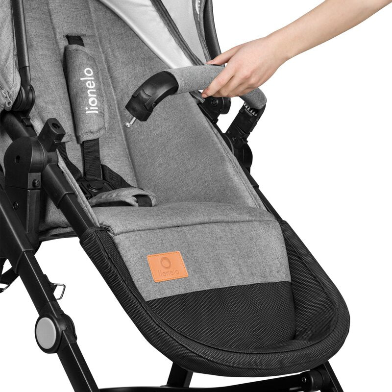Carucior 3 in 1, Lionelo, Bianka, Transformabil, Cadru aluminiu, Cu landou si salteluta moale, Cu scoica auto testata ADAC, Cu multiple accesorii, Sustine 22 kg, 0 luni+, EN1466:2014+AC:2015, EN1888, Gri - gogobaby.ro