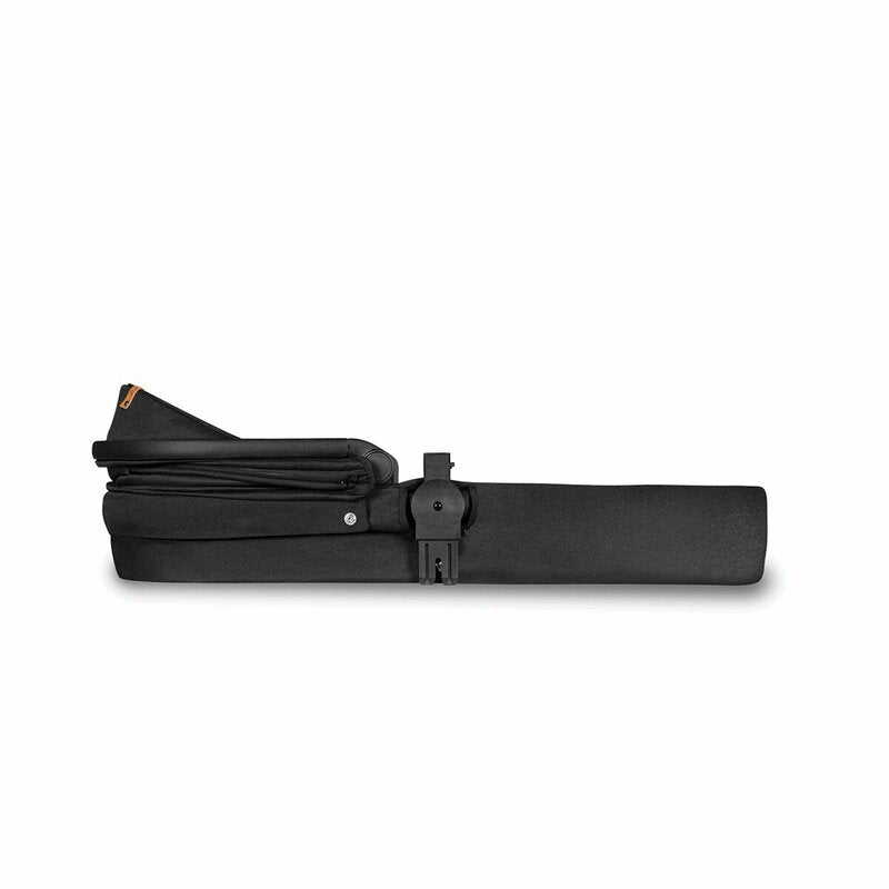 Carucior 3 in 1, Lionelo, Bianka, Transformabil, Cadru aluminiu, Cu landou si salteluta moale, Cu scoica auto testata ADAC, Cu multiple accesorii, Sustine 22 kg, 0 luni+, EN1466:2014+AC:2015, EN1888, Negru - gogobaby.ro