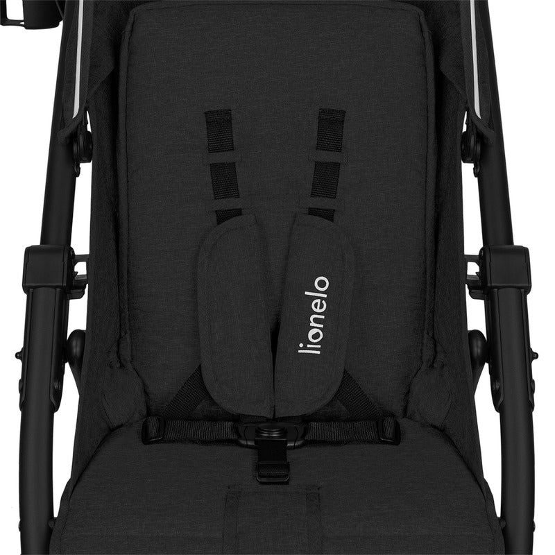 Carucior sport, Lionelo, Annet Plus, De la nastere, Cu accesorii si capotina XXL reglabila, 0 - 22 Kg, Conform cu standardele europene de securitate EN1888-1 si EN1888-2, Negru - gogobaby.ro