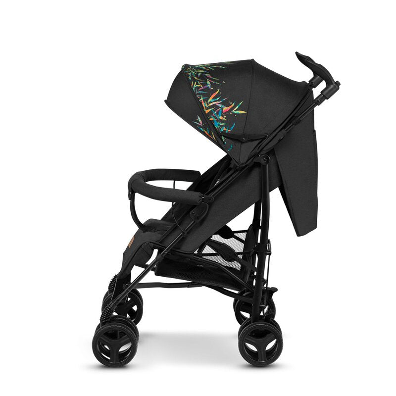 Carucior sport compact, Lionelo, Irma, Spatar reglabil in 4 pozitii, Suport picioare reglabil, Manere rotative, Pliere tip umbrela, 6- 36 luni, Pana la 15 kg, Conform cu EN1888-1:2018, Negru