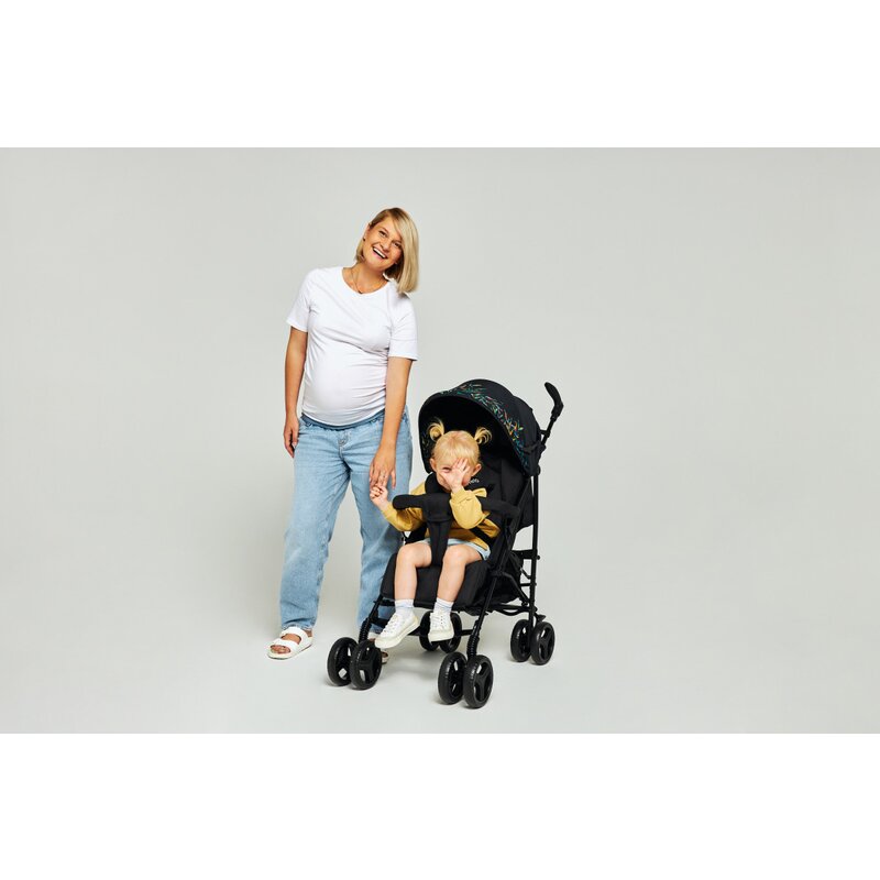 Carucior sport compact, Lionelo, Irma, Spatar reglabil in 4 pozitii, Suport picioare reglabil, Manere rotative, Pliere tip umbrela, 6- 36 luni, Pana la 15 kg, Conform cu EN1888-1:2018, Negru