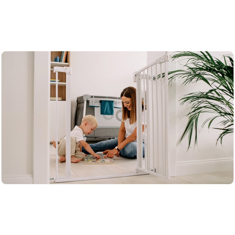 Poarta de siguranta, Lionelo, Truus Slim, Prin presiune, 105 cm, Conform cu standardul europeane de securitate EN1930, Negru Onyx - gogobaby.ro