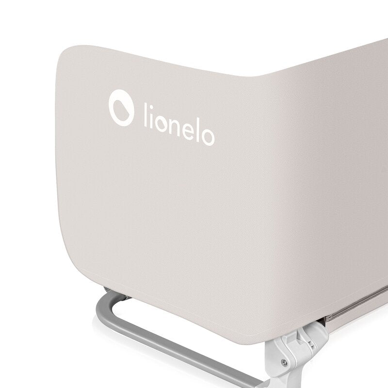 Bariera de protectie pentru pat, Lionelo, Lora XL, Pliabila, Sistem de blocare StandSafe, Geanta de transport inclusa, 150x46 cm, Conform cu BS 7972:2001+A1:2009, Bej - gogobaby.ro