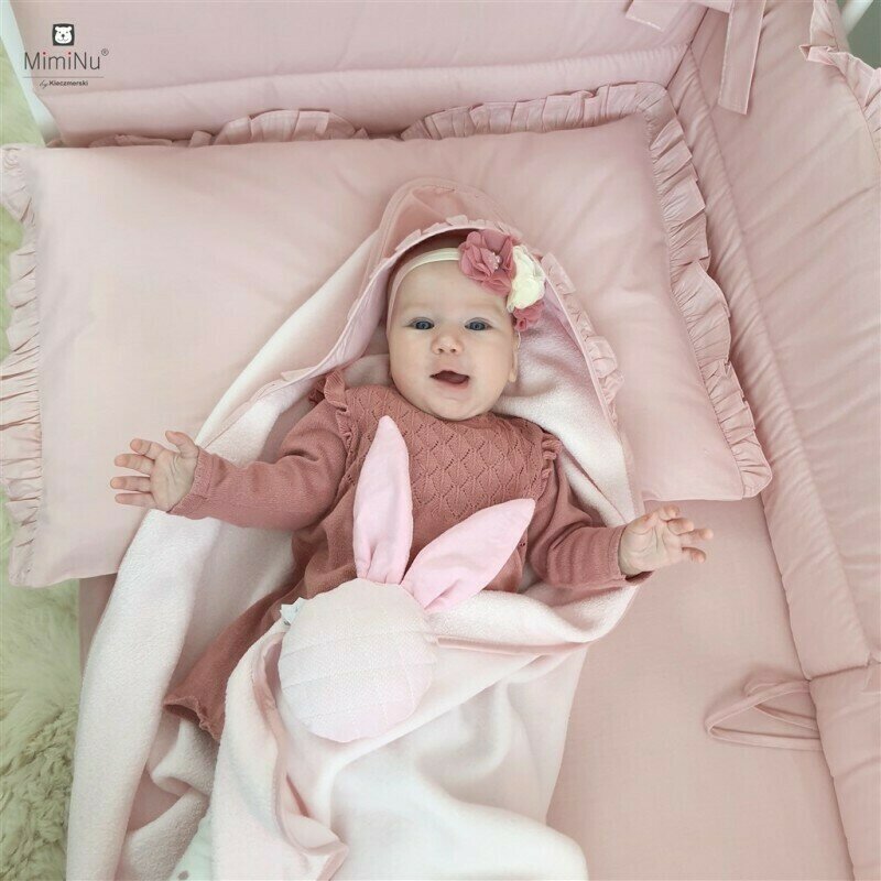 Lenjerie patut cu 5 piese, MimiNu, Pentru patut 120x60 cm, Cu volanase, Cu pilota si perna, Din bumbac certificat Oeko Tex Standard 100, Colectia Royal, Powder Pink - gogobaby.ro