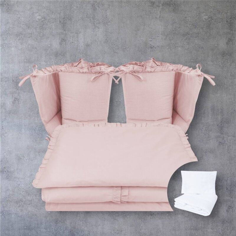 Lenjerie patut cu 6 piese, MimiNu, Pentru patut 120x60 cm, Cu volanase, Cu pilota si perna, Cu doua aparatori laterale, Din bumbac certificat Oeko Tex Standard 100, Colectia Royal, Powder Pink - gogobaby.ro