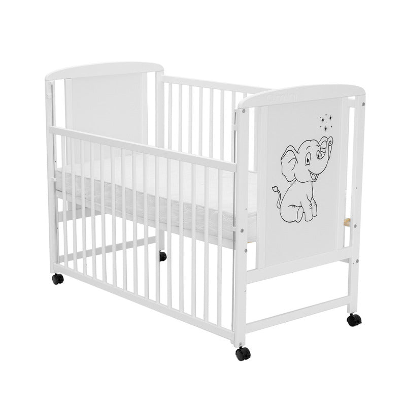 Patut din lemn bebe, 120x60 cm, Cu laterala culisanta, Din lemn de pin si mdf, Stabil si rezistent, Inaltime saltea reglabila pe 3 nivele, Laterala cu 3 bete detasabile, EN716-1, EN716-2, Alb, Qmini, Timmi Elephant + Saltea 12 cm - gogobaby.ro