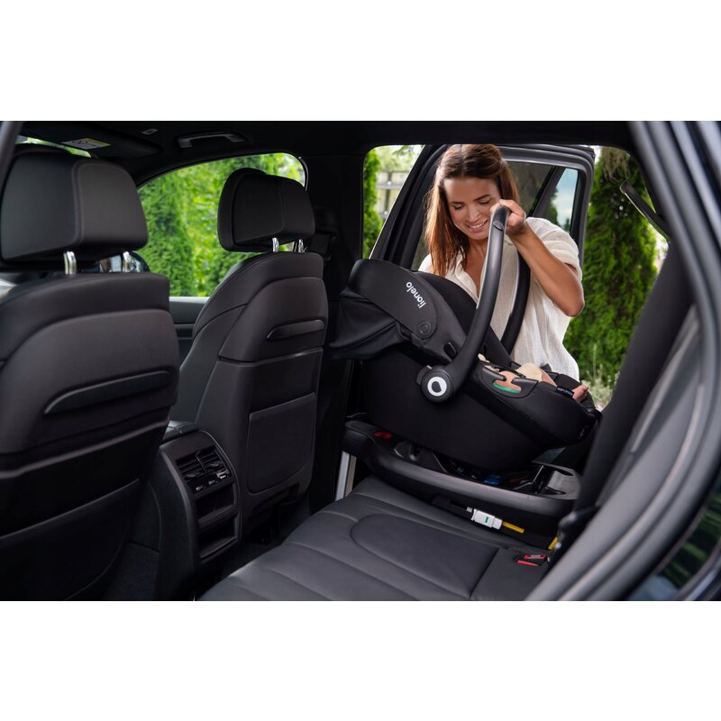 Scoica auto, Lionelo, i-Size Astrid, Include baza Isofix, 0-13 Kg, 40-87 cm, Cu maner si capotina reglabile, Cu protectie laterala avansata, Salteluta confortabila, Testat ADAC, Conform cu R129, Bej - gogobaby.ro