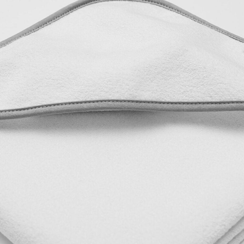 Set prosop cu gluga si manusa baie, New Baby, Dimensiune 80 x 80 cm, Basic, White-gray - gogobaby.ro