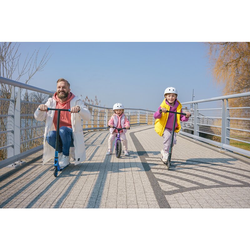 Trotineta, Lionelo, Whizz, Pentru Acrobatii, Rulmenti ABEC-9, Sistemul de compresie IHC 9, 20 - 100 kg, Conform cu standardul european de securitate EN14619, Galben/Negru - gogobaby.ro