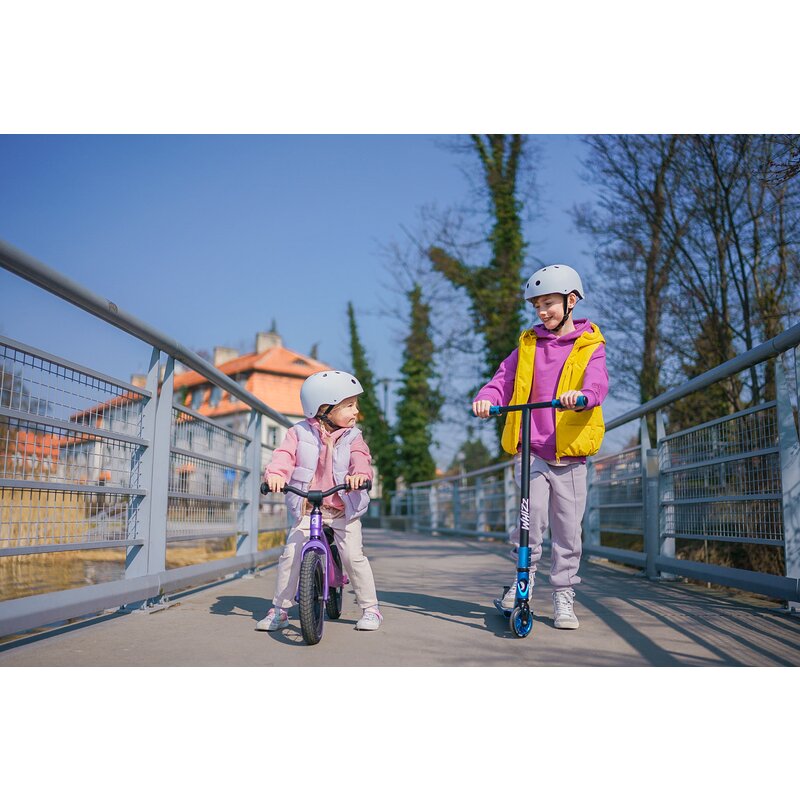 Trotineta, Lionelo, Whizz, Pentru Acrobatii, Rulmenti ABEC-9, Sistemul de compresie IHC 9, 20 - 100 kg, Conform cu standardul european de securitate EN14619, Verde/Negru - gogobaby.ro