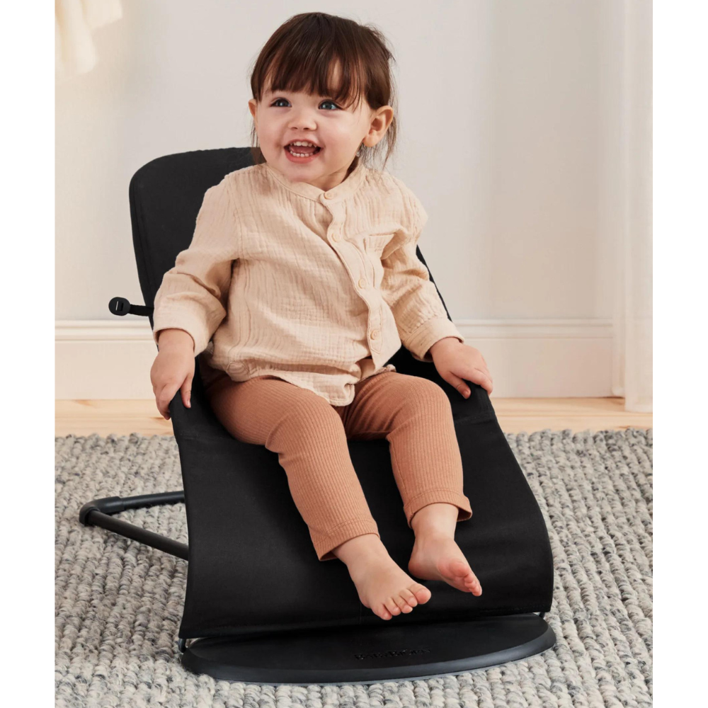 BabyBjorn - Balansoarul Balance Soft Black/Dark Gray, Tesatura - gogobaby.ro