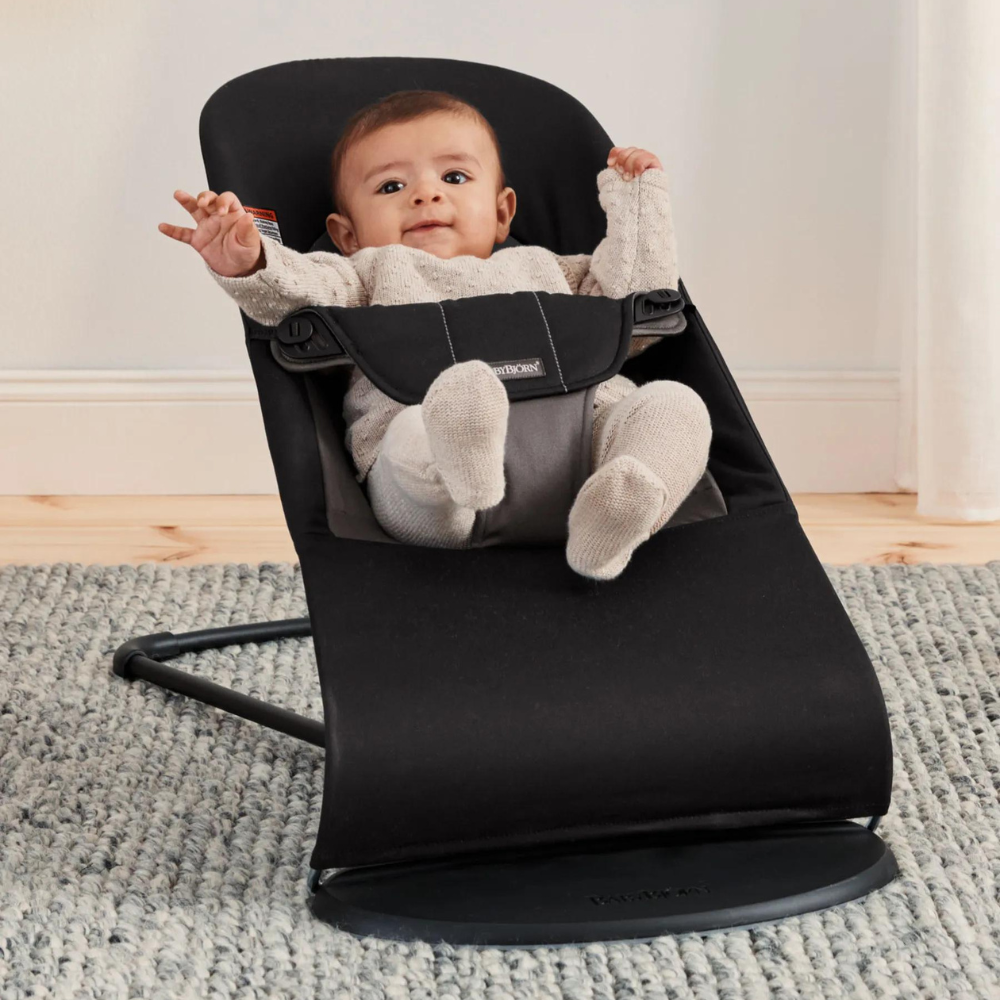 BabyBjorn - Balansoarul Balance Soft Black/Dark Gray, Tesatura - gogobaby.ro