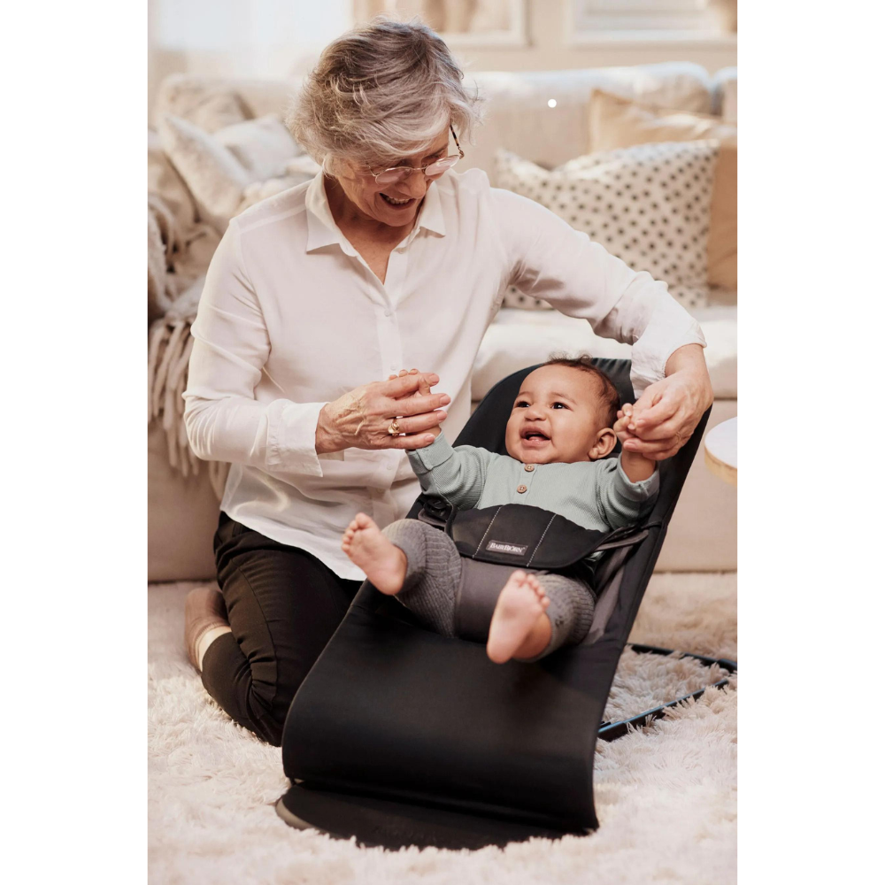 BabyBjorn - Balansoarul Balance Soft Black/Dark Gray, Tesatura - gogobaby.ro