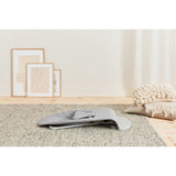 BabyBjorn - Balansoar Bliss Light Grey cu aspect delicat de petala, tesatura matlasata