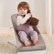 BabyBjorn - Balansoar Bliss Sand Gray cu aspect delicat de petala, tesatura matlasata