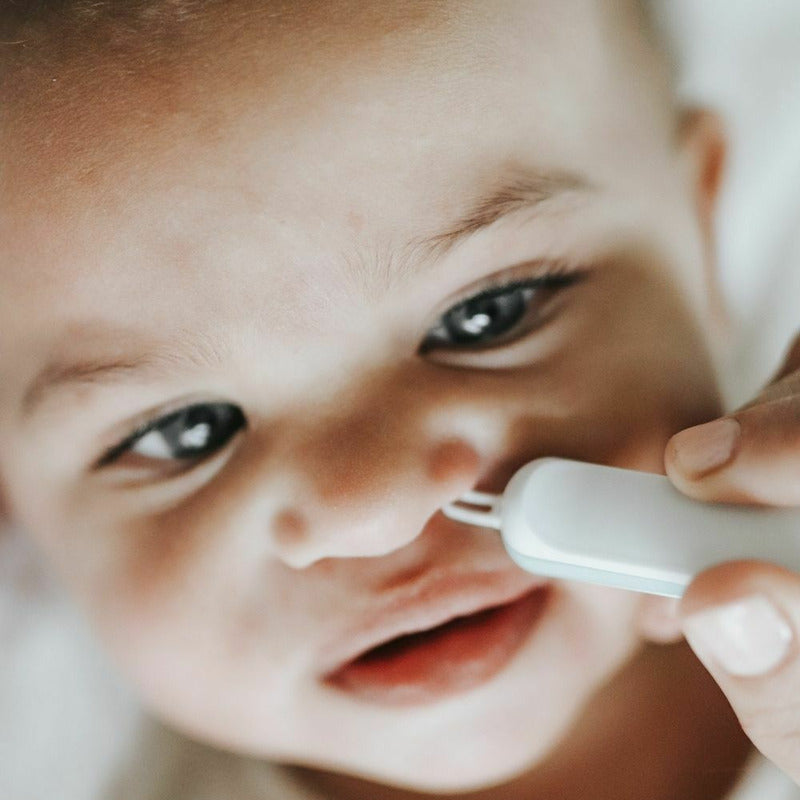 Dispozitiv de curatare, Fridababy, Multifunctional, Cu 4 capete, Pentru unghii, mucoasa nazala, urechi si alte parti ale corpului, Reutilizabil, 0 luni+ - gogobaby.ro