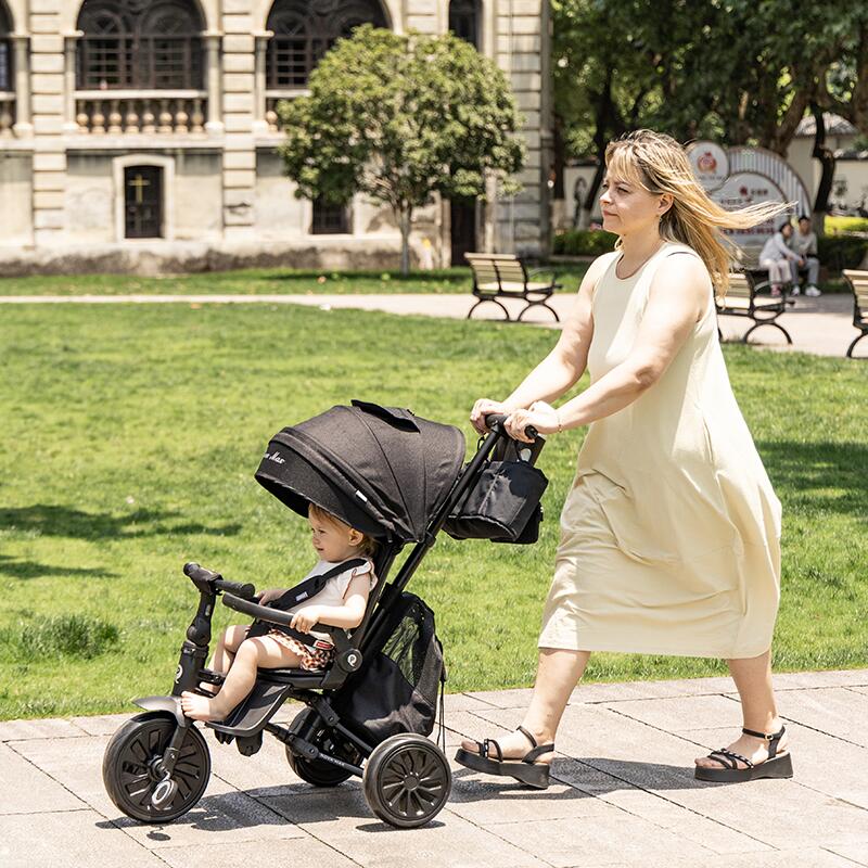 Tricicleta ultrapliabila Qplay Nova MAX Bej - gogobaby.ro