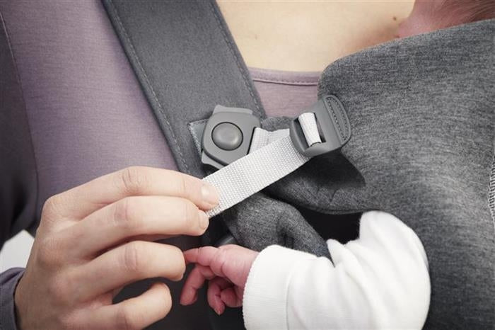BabyBjorn - Marsupiu anatomic Mini, cu pozitii multiple de purtare, Dark Grey, 3D Jersey