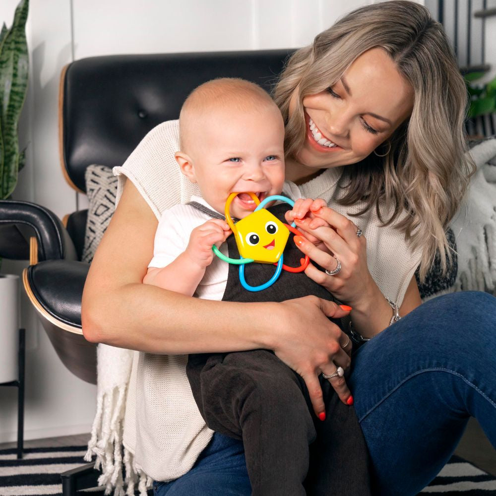 Baby Einstein - Jucarie senzoriala pentru dentitie Shooting Star - gogobaby.ro