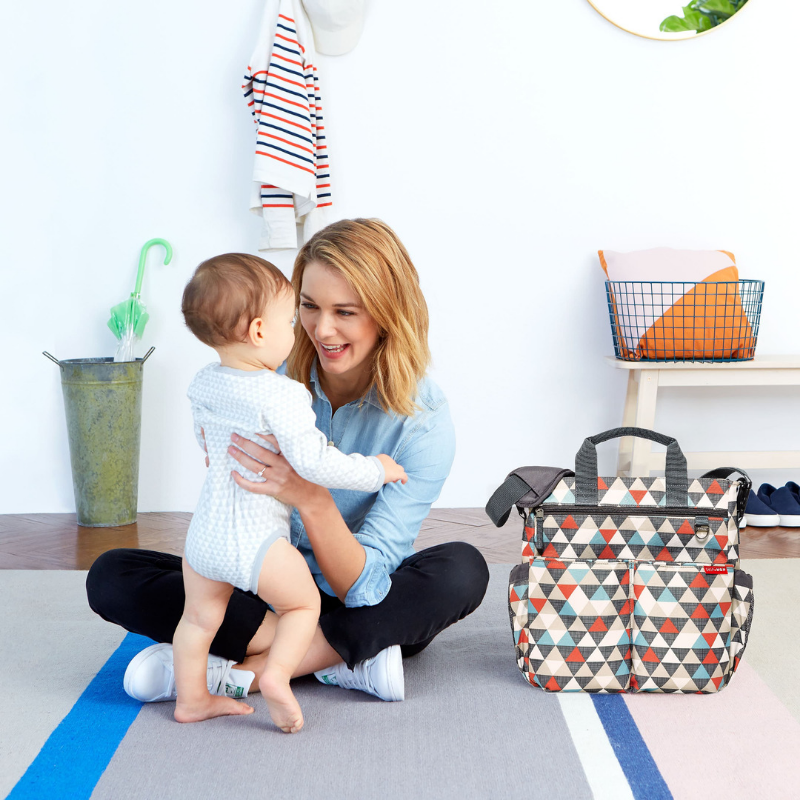Skip Hop Geanta de scutece Duo Signature Triangles - gogobaby.ro