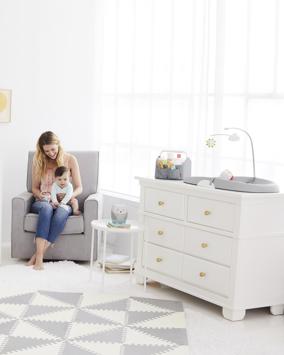 Skip Hop Organizator cu lumina Light Up - gogobaby.ro