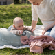 Doomoo - Esarfa pentru alaptat multifunctionala din bumbac organic Mom’n Play Pink