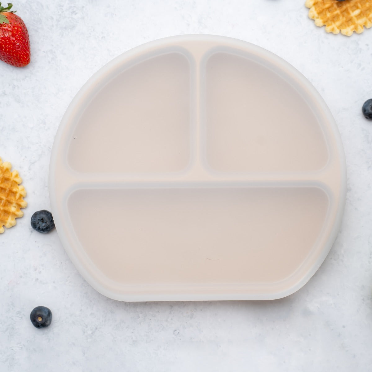 Farfurie compartimentata din silicon cu ventuza si capac, AppeKids - Bubble Beige - gogobaby.ro