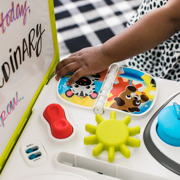 Baby Einstein -  Masuta de activitati Curiosity Table
