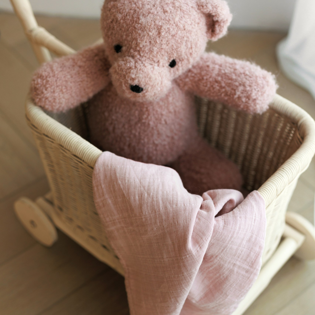 ONINO - Muselina multifunctionala din bumbac 100% organic, HUG.me, Warm Peach, x1 bucata, 120 x 120 cm, certificata GOTS - gogobaby.ro