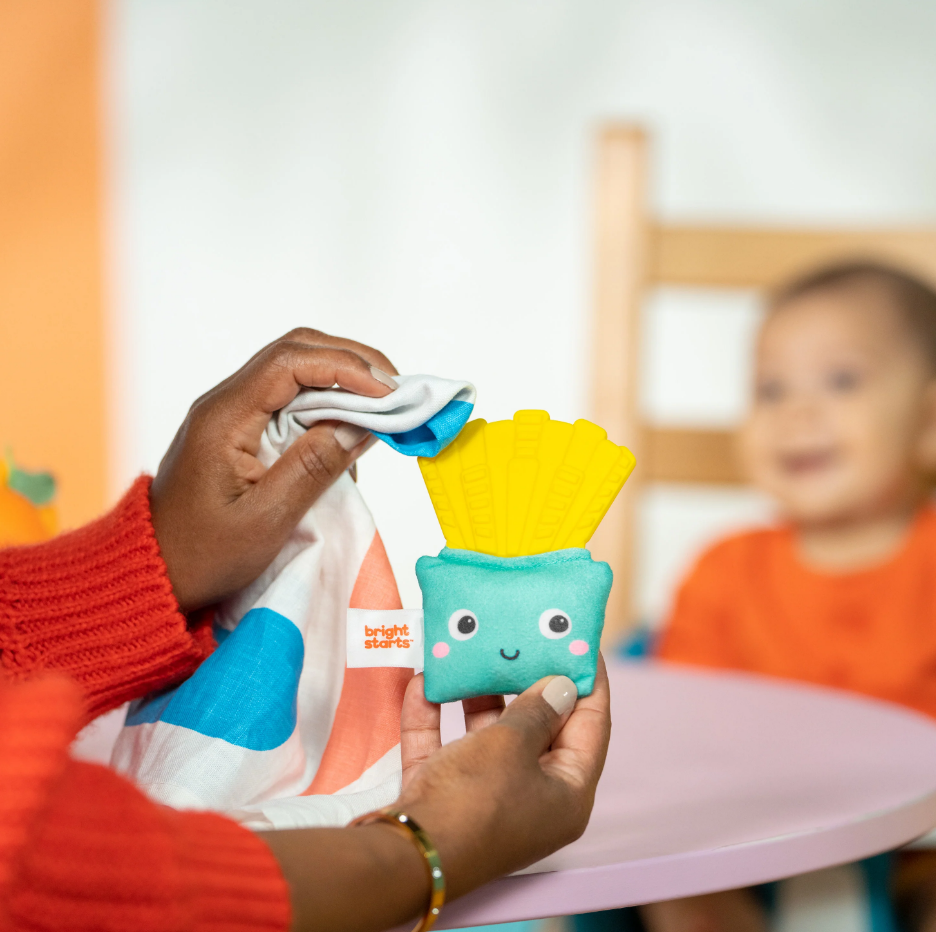 Bright Starts - Jucarie de dentitie French Fries - gogobaby.ro