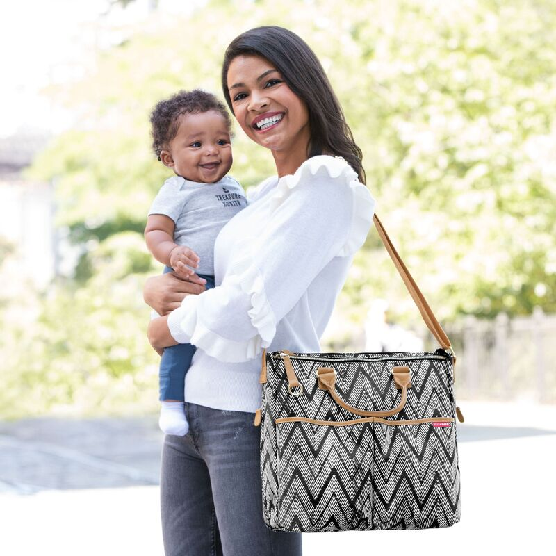 Skip Hop Geanta de scutece Duo Zig Zag Zebra - gogobaby.ro
