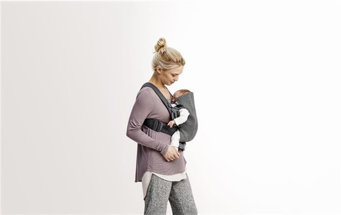 BabyBjorn - Marsupiu anatomic Mini, cu pozitii multiple de purtare, Dark Grey, 3D Jersey