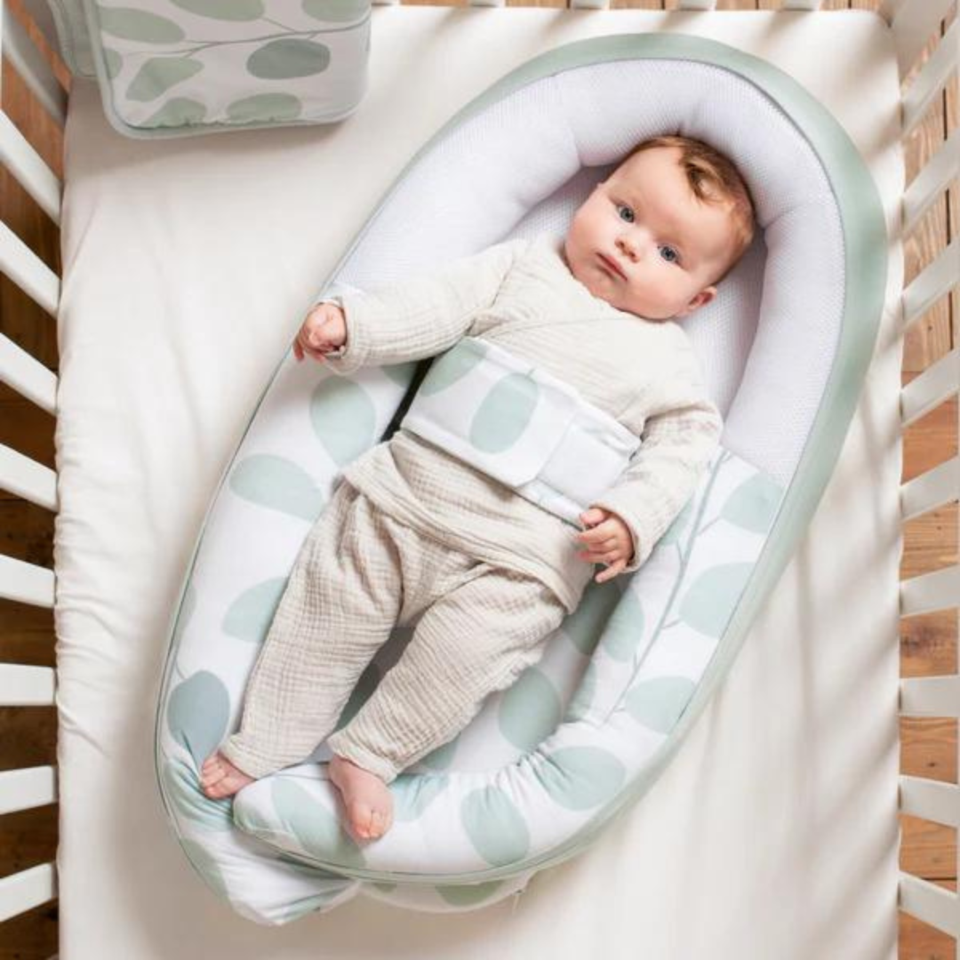 Doomoo - Baby Nest din bumbac organic Cocoon Leaves Aqua Green - gogobaby.ro